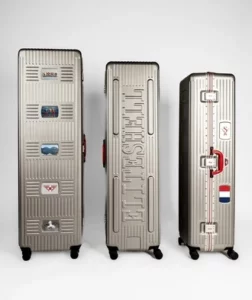 Visuel valises avec sticker menu